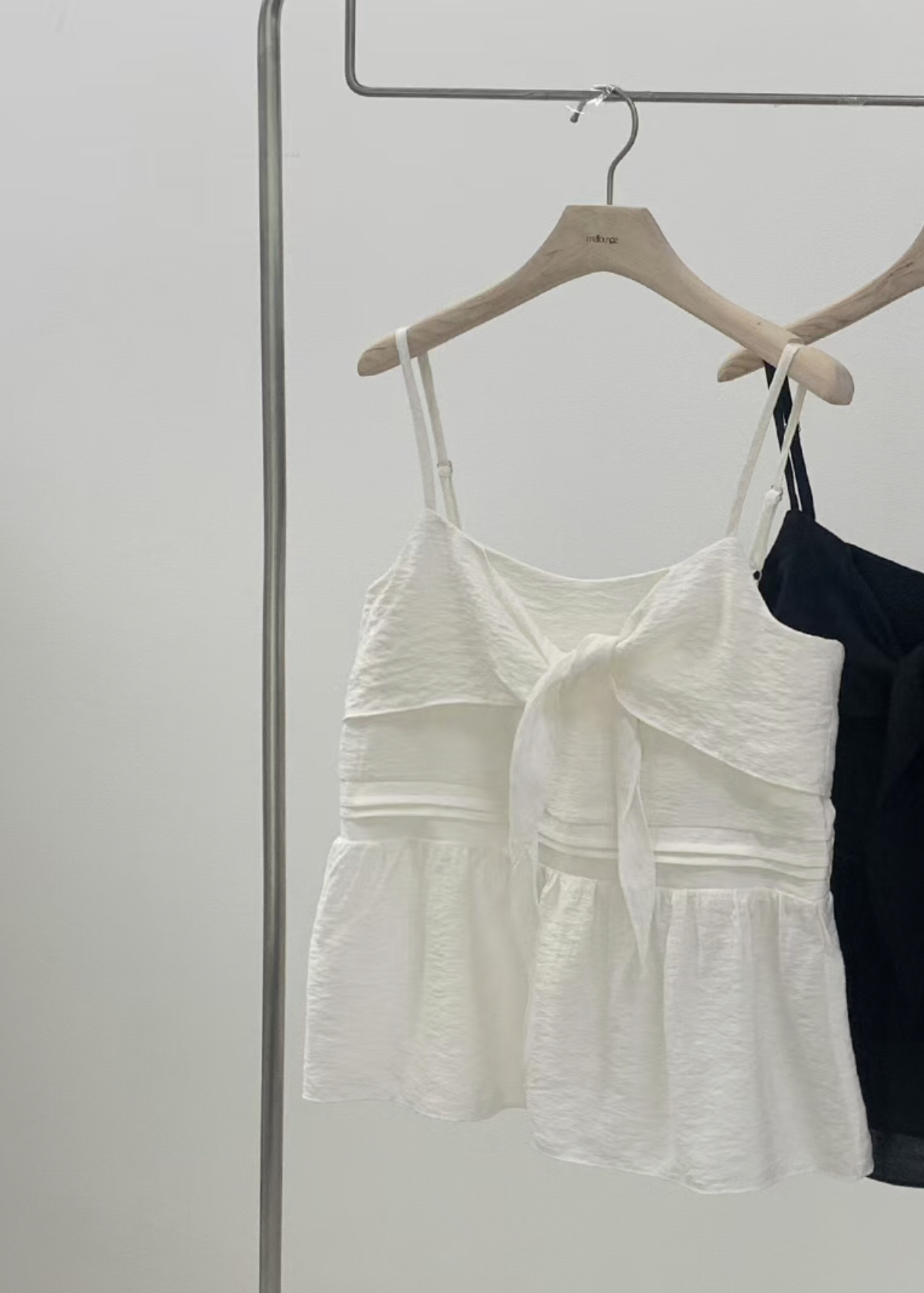MELLOUNGE-멜라운지-T東大門㊣實拍女裝新品真品吊帶背心MELLOUNGE-T吊帶/背心圖色1