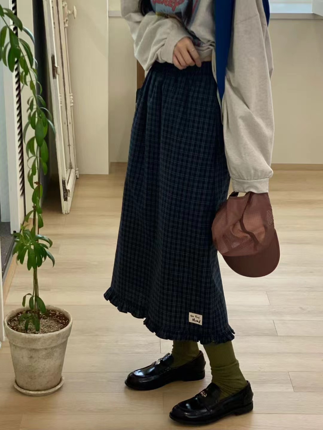ONTHEMOOD韓國代購㊣女士新款時尚休閑25秋冬人氣真品職業長裙RIPPLE長裙圖色2