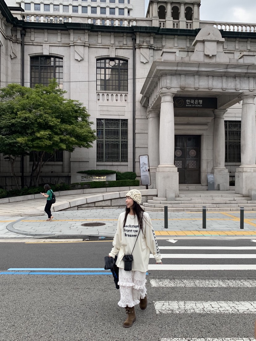 SUNDER MARKET東大門㊣實拍女裝新款人氣時尚推薦真品長袖T恤SUNDER MARKET長袖T恤圖色2