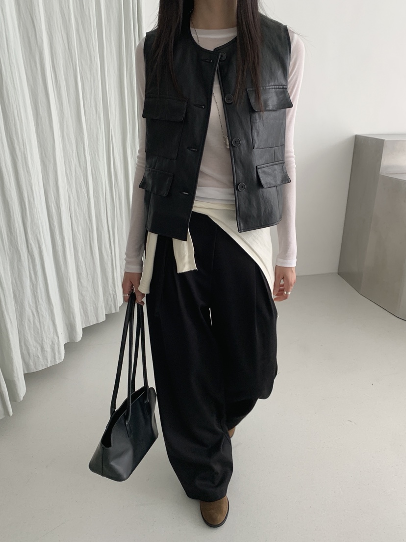 2BOTTLE東大門㊣直郵女士新款推薦人氣25秋冬時尚休閑熱賣馬甲2BOTTLE馬甲