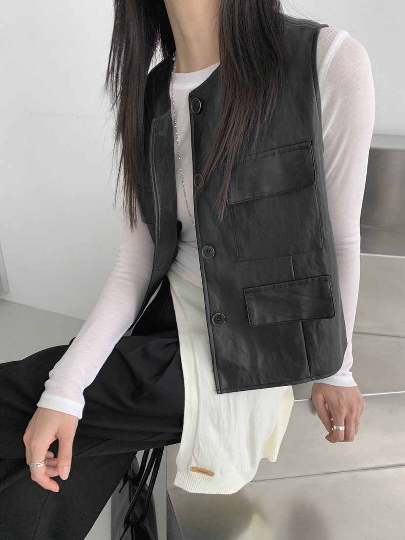 2BOTTLE東大門㊣直郵女士新款推薦人氣25秋冬時尚休閑熱賣馬甲2BOTTLE馬甲