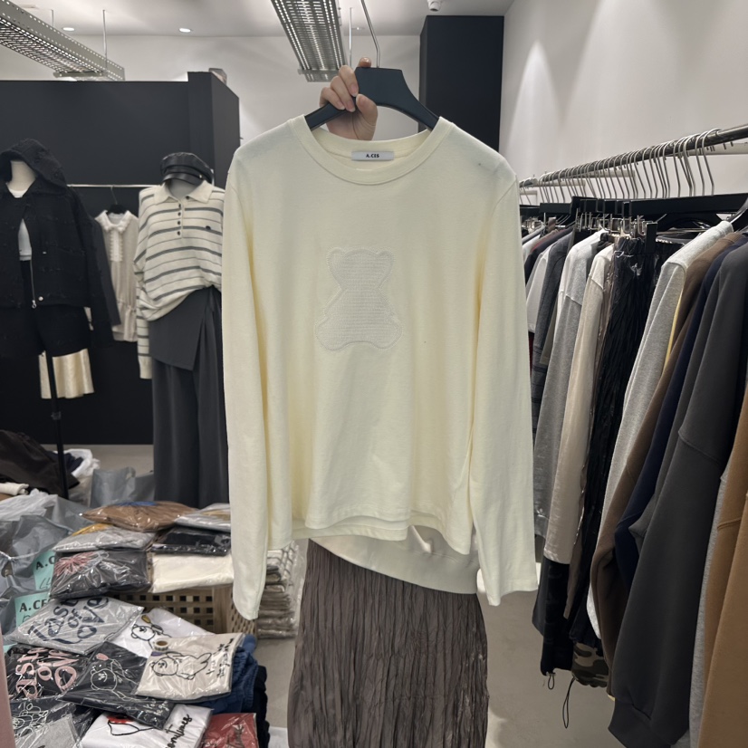 A.CES韓國直郵㊣女士新品25秋冬休閑職業時尚長袖T恤泰迪熊A.CES長袖T恤圖色1