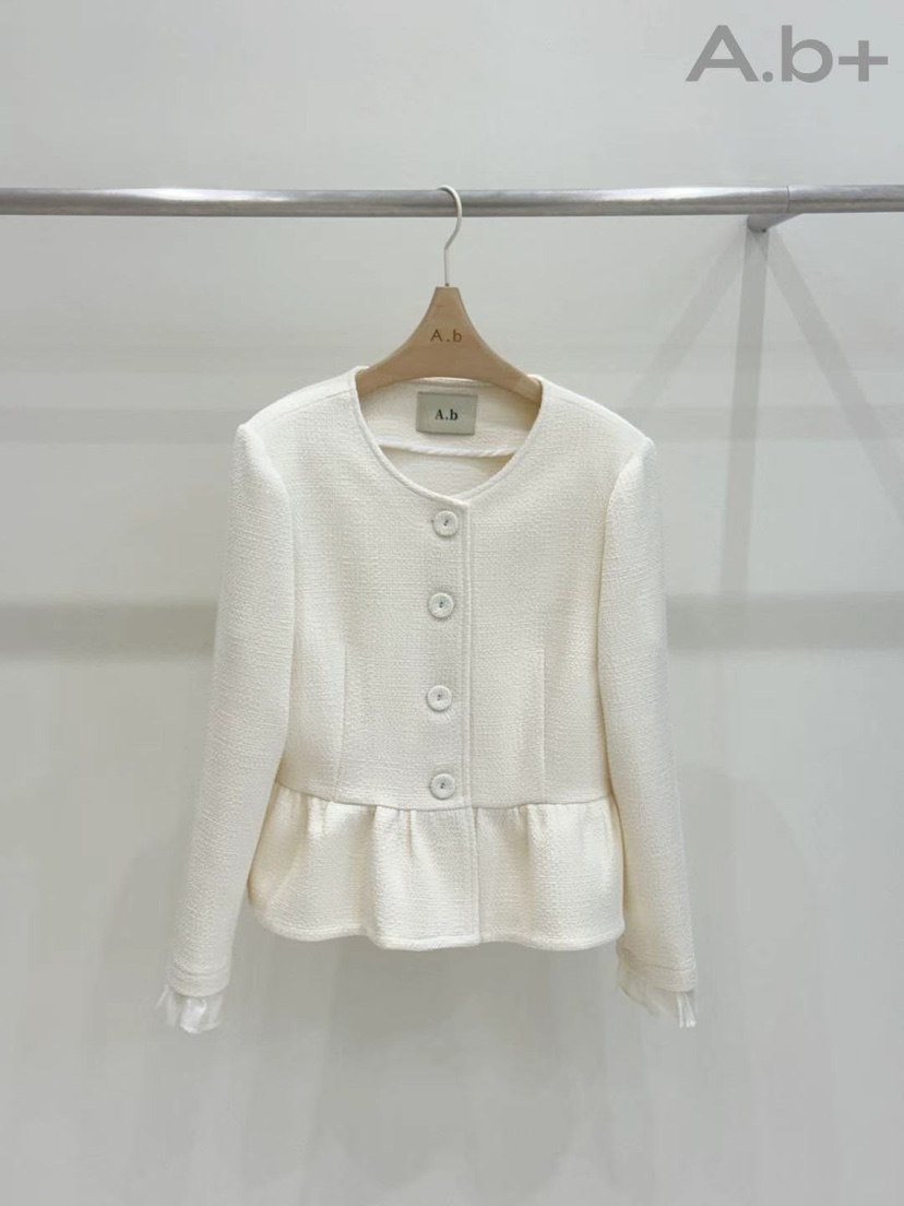 AUTUMN BEIGE PLUS東大門㊣實拍女士新品職業人氣真品夾克A.b/AUTUMN BEIGE-P夾克圖色1