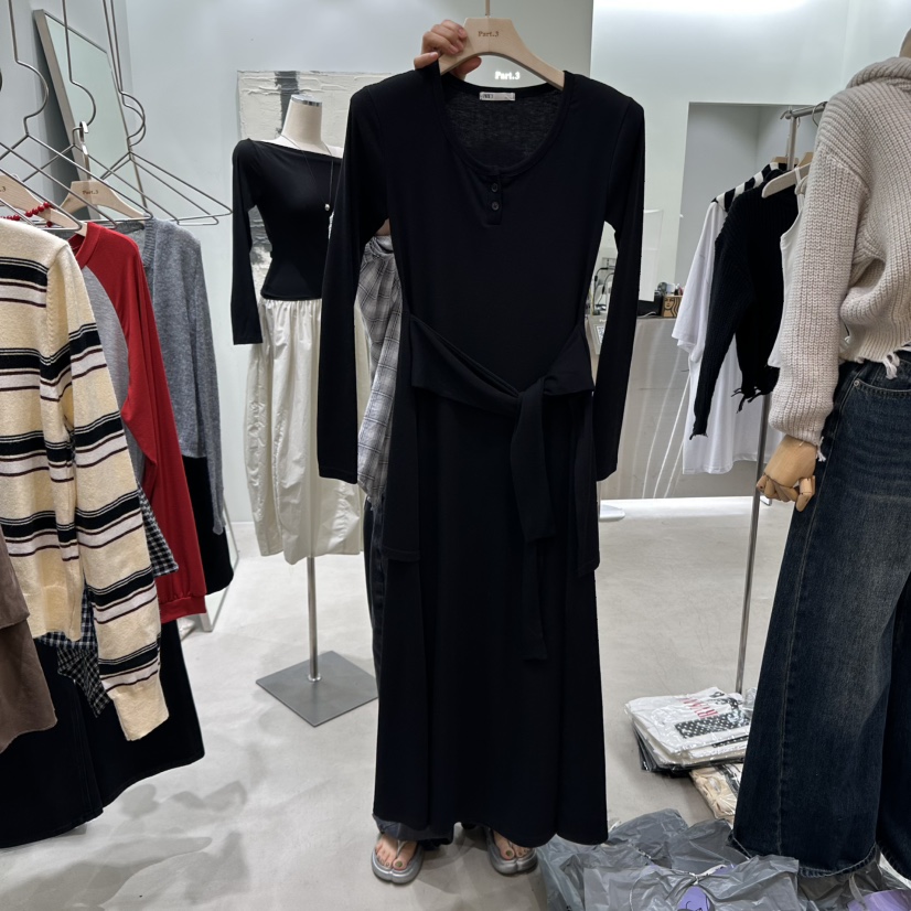 PART3東大門㊣實拍女裝新品真品25秋冬推薦休閑連衣裙紐扣長款Part.3連衣裙圖色2