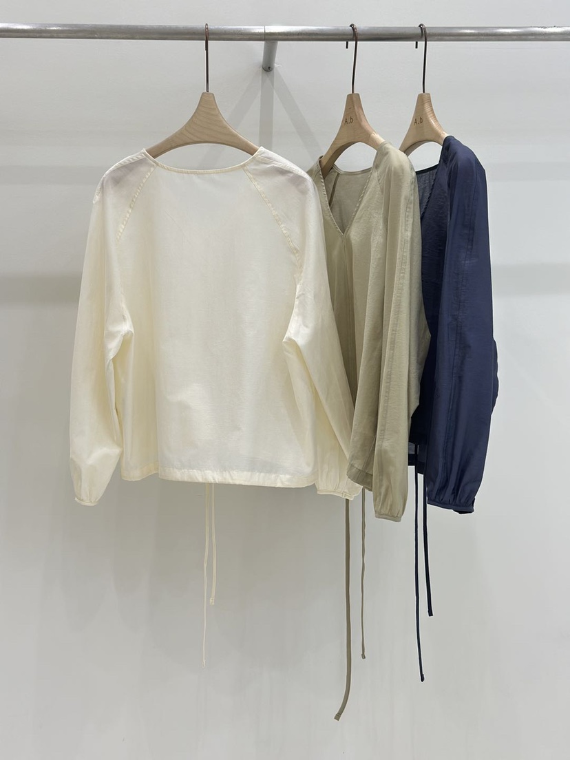 AUTUMN BEIGE-Q東大門㊣實拍女士新款25秋冬職業襯衫蕾絲衫A.b/AUTUMN BEIGE襯衫/蕾絲衫