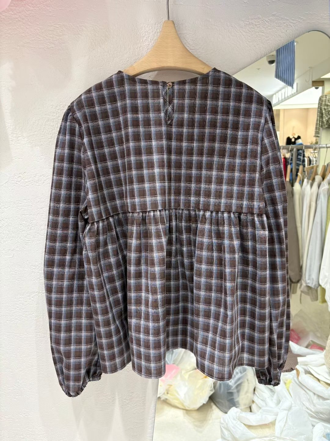 CRISPY CHIPS東大門㊣實拍女士新品時尚人氣熱賣襯衫蕾絲衫BLACKGHOBI襯衫/蕾絲衫