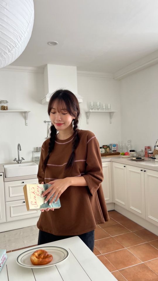 HEY/TO SEWING韓國代購㊣女士新款真品熱賣人氣時尚推薦衛衣BY HEY/TO SEWING衛衣