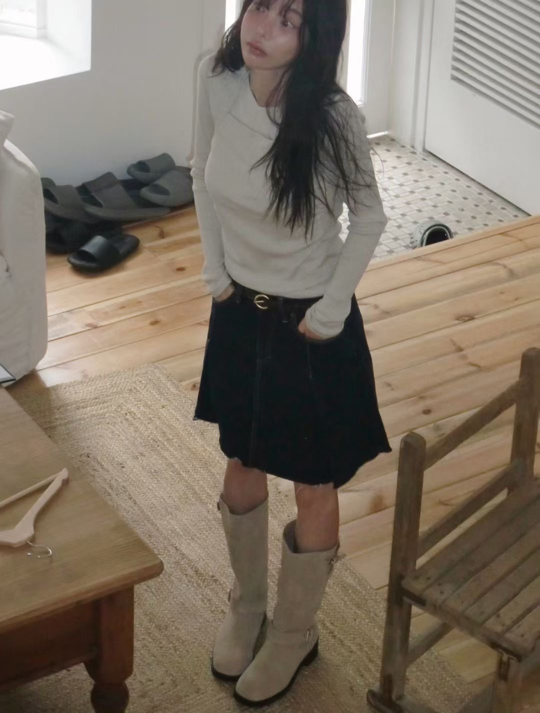 UNCOVER CUBE韓國代購㊣女裝新品熱賣時尚25秋冬職業推薦短裙LALAGIRL短裙