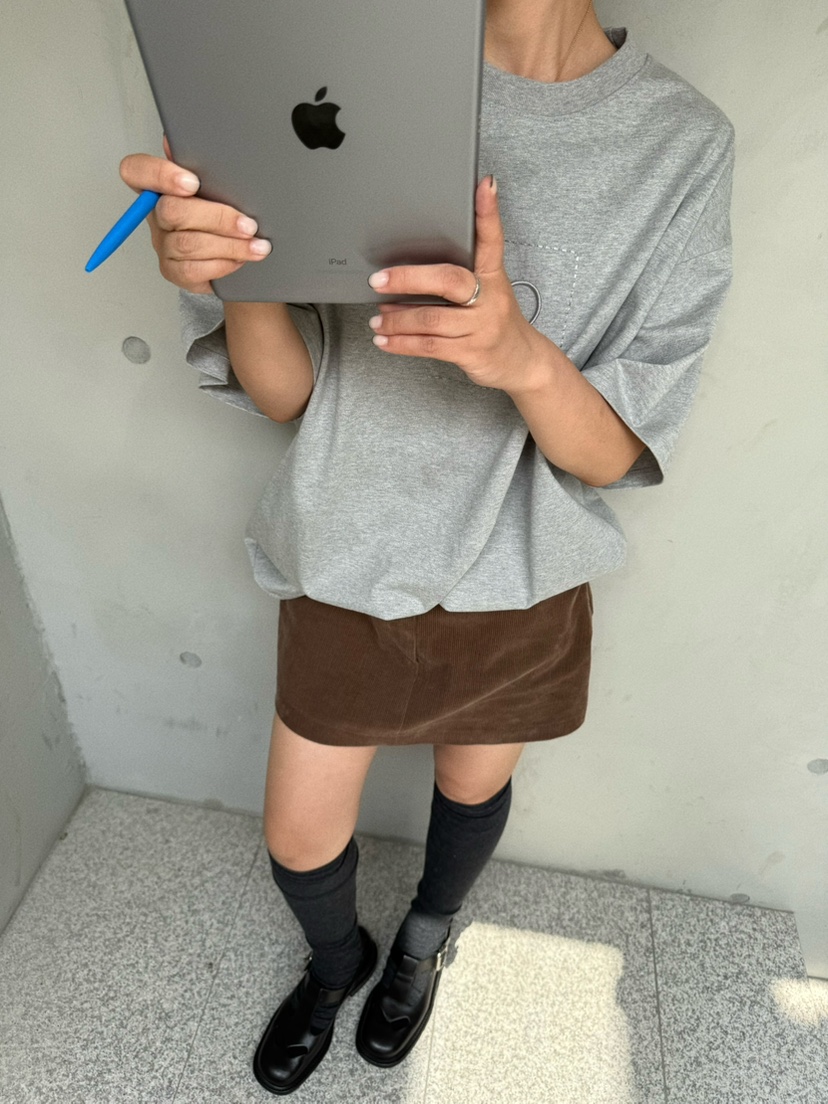 OLI SEOUL東大門㊣實拍女士新品熱賣真品職業短裙不含褲子OLI SEOUL短裙
