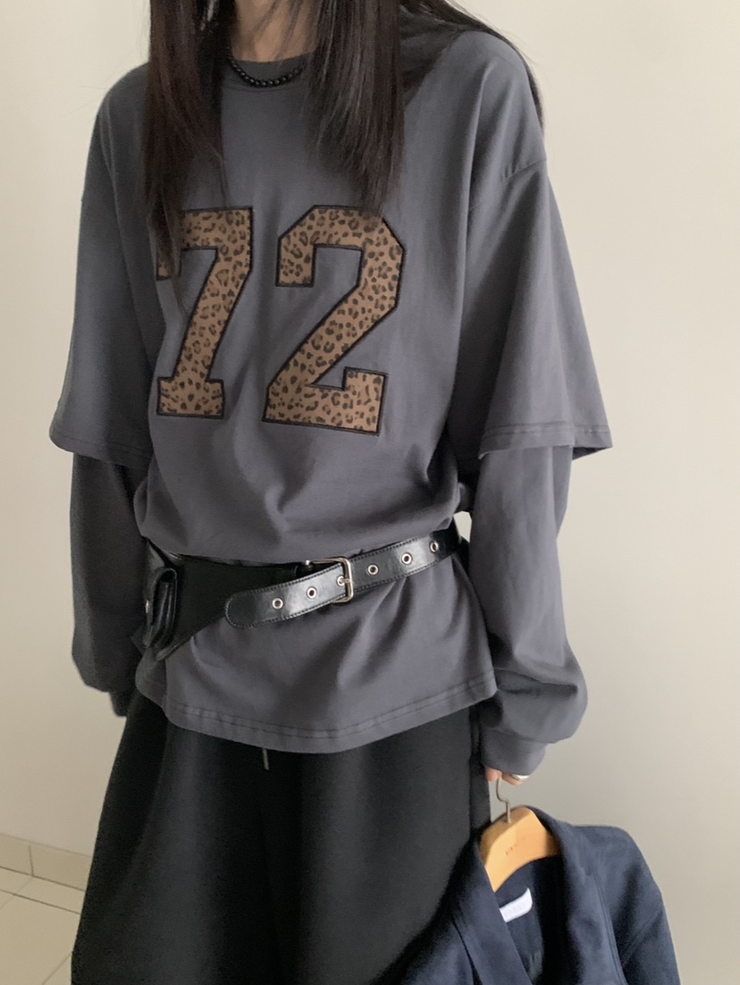 VAARA韓國代購㊣女裝新品人氣熱賣真品25秋冬時尚推薦T恤刺繡VAARAT恤