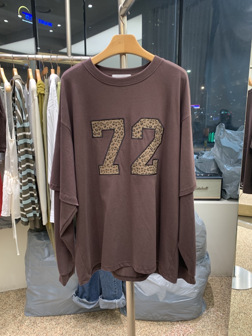 VAARA韓國代購㊣女裝新品人氣熱賣真品25秋冬時尚推薦T恤刺繡VAARAT恤圖色3