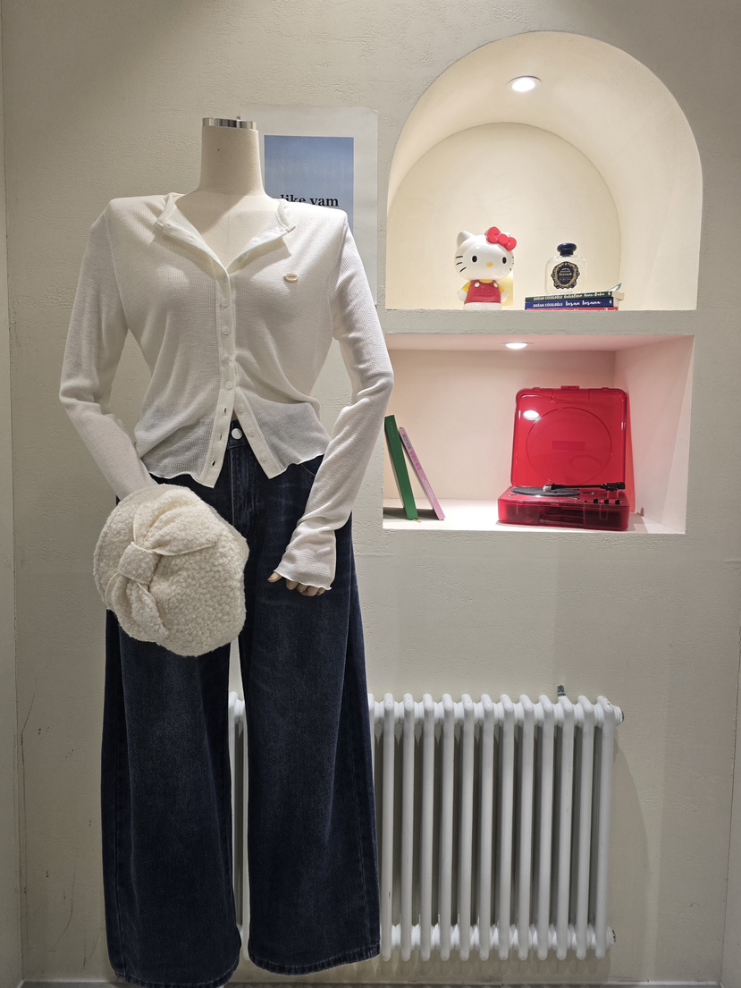 LIKEVAM韓國代購㊣女裝新品人氣熱賣時尚職業推薦長袖T恤開衫LIKEVAM長袖T恤