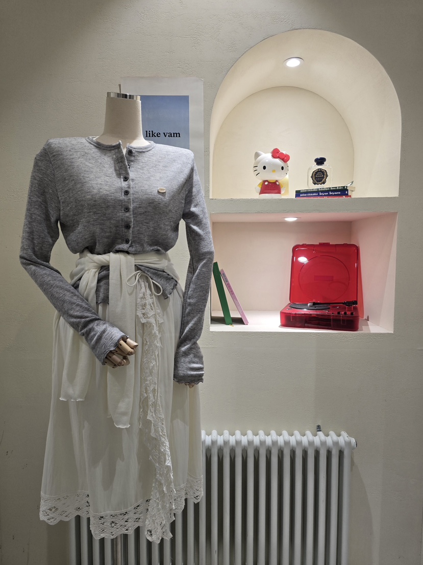 LIKEVAM韓國代購㊣女裝新品人氣熱賣時尚職業推薦長袖T恤開衫LIKEVAM長袖T恤