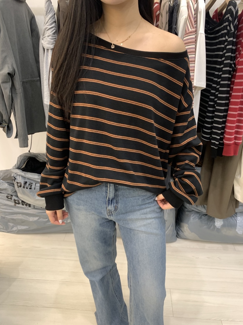 CEDARWOOD韓國代購㊣女裝新品休閑推薦真品25秋冬長袖T恤露肩CEDARWOOD長袖T恤圖色3
