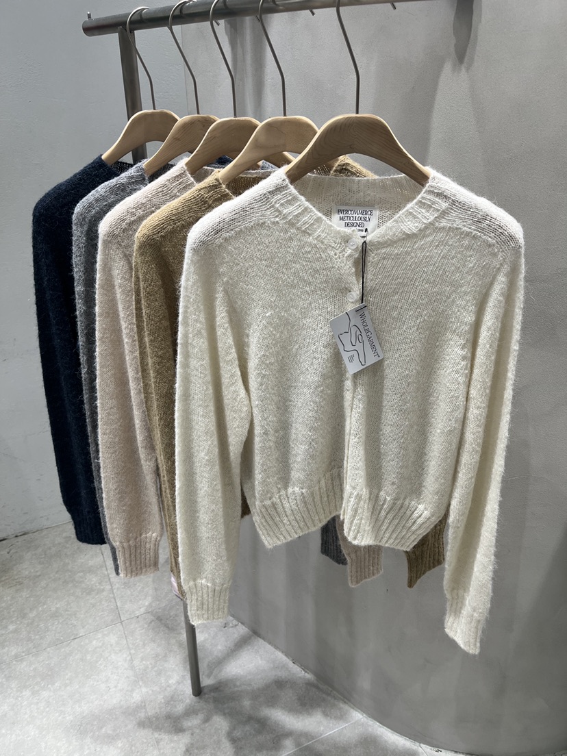 EVERCOMMERCE METICULOUSLY DESIGNED東大門㊣實拍女裝新品25秋冬針織衫羊駝EVERCOMMERCE針織衫