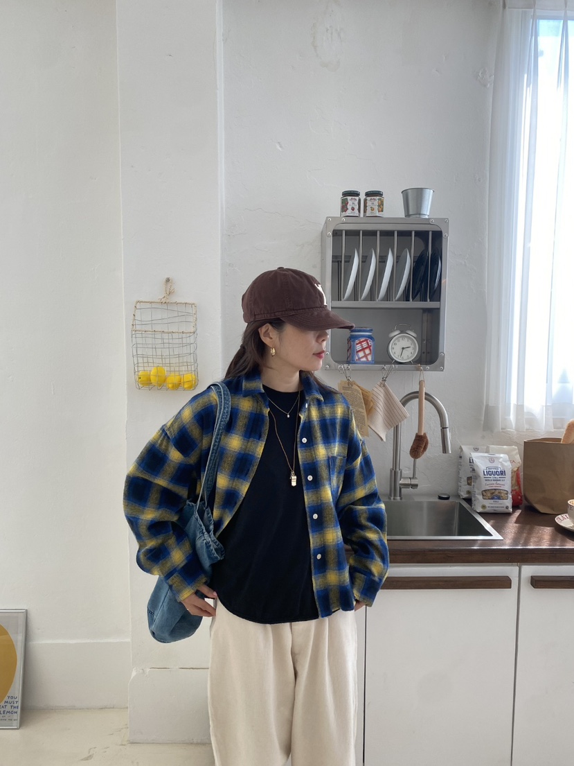 YESFREE韓國代購㊣女裝新品熱賣真品25秋冬時尚推薦襯衫蕾絲衫YESFREE襯衫/蕾絲衫