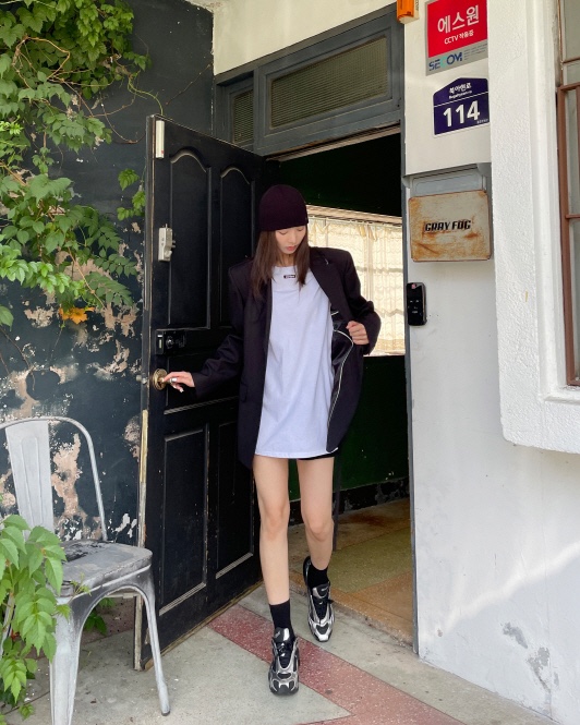 D2/A2韓國直郵㊣女士新款職業真品推薦時尚熱賣人氣25秋冬T恤D2/A2T恤