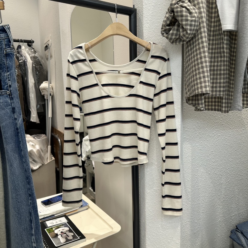ALMOND PEPE東大門㊣代購女裝新品時尚推薦熱賣真品長袖T恤ALMOND PEPE長袖T恤