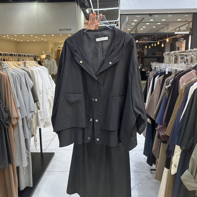 MARIGOLD韓國代購㊣女裝新品真品職業人氣推薦熱賣夾克連帽MARIGOLD夾克圖色3