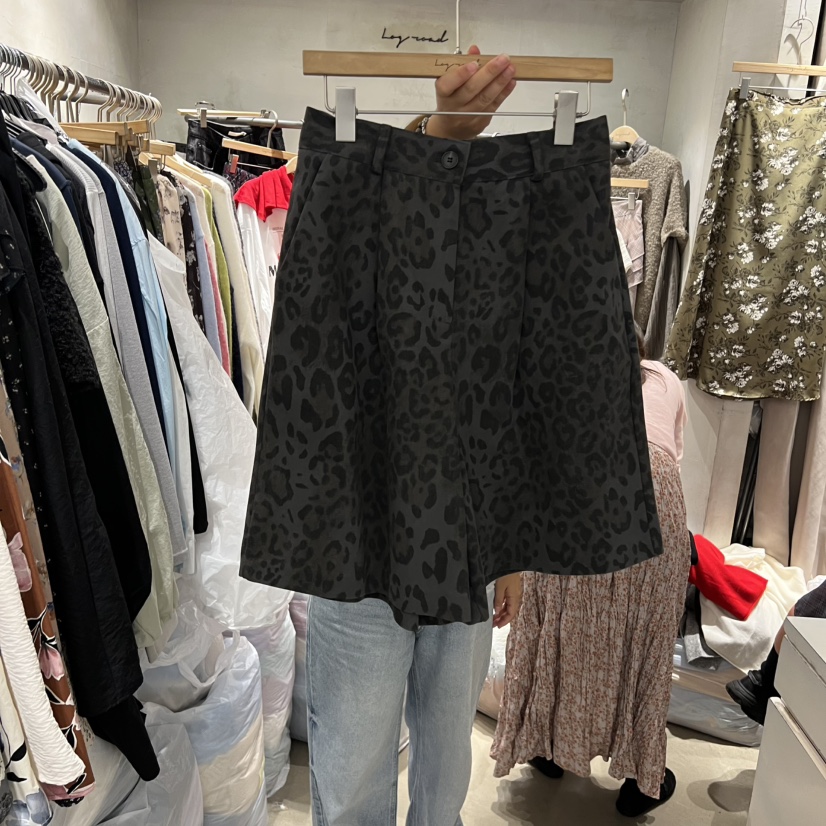 LOGROAD東大門㊣直郵女裝新品人氣休閑真品時尚推薦25秋冬短褲LOG ROAD短褲圖色2