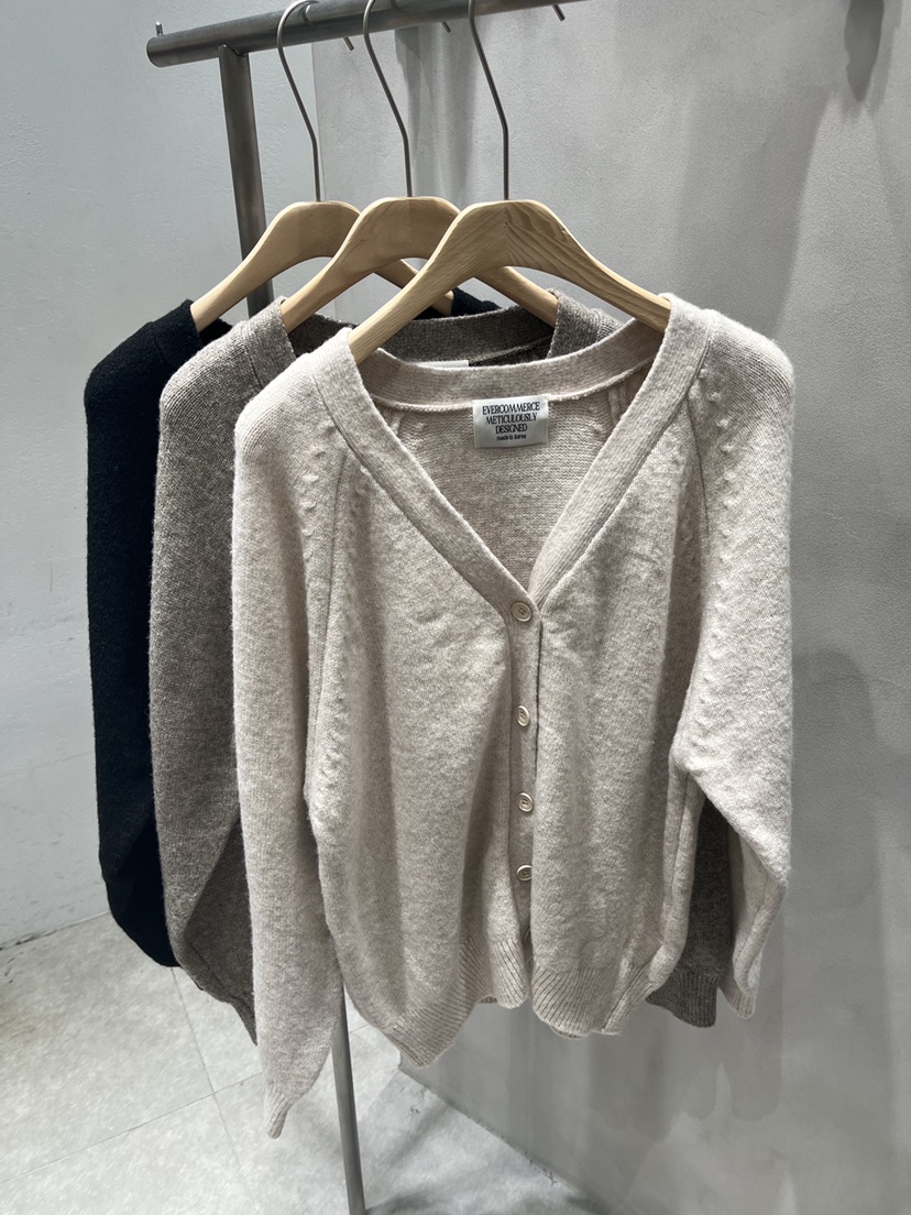 EVERCOMMERCE METICULOUSLY DESIGNED韓國代購㊣女裝新品職業針織衫EVERCOMMERCE針織衫