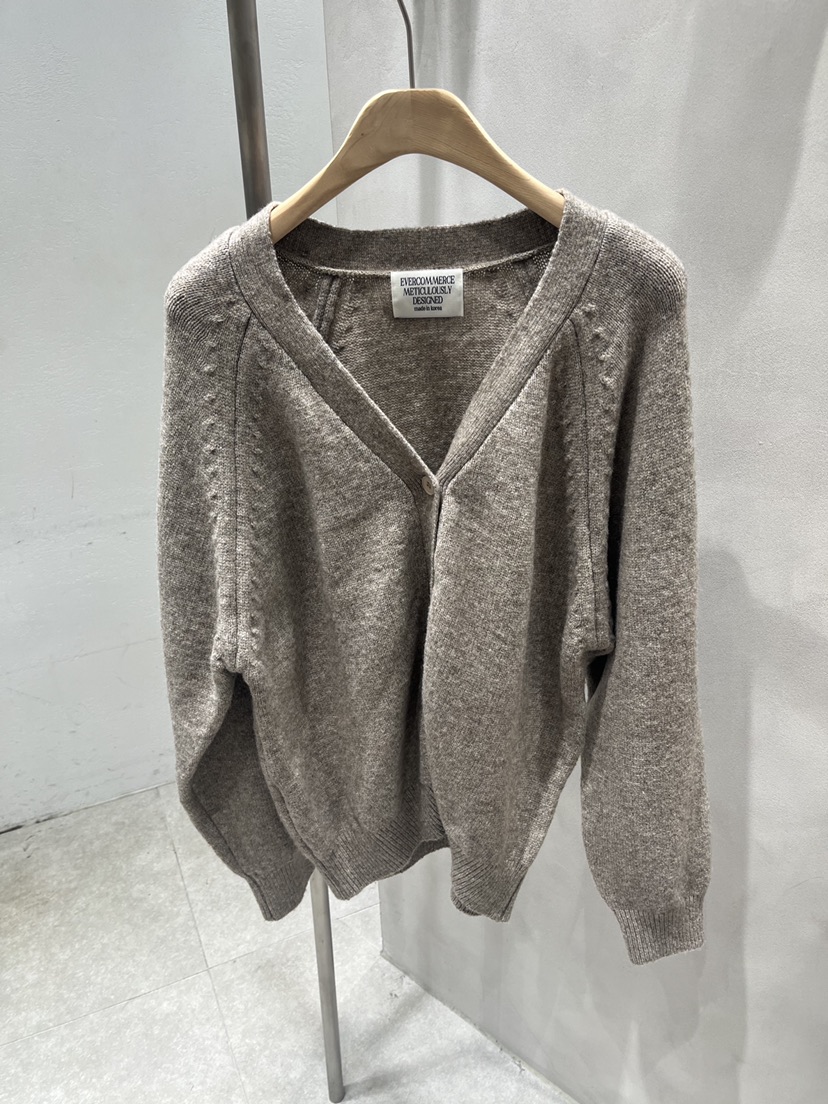 EVERCOMMERCE METICULOUSLY DESIGNED韓國代購㊣女裝新品職業針織衫EVERCOMMERCE針織衫