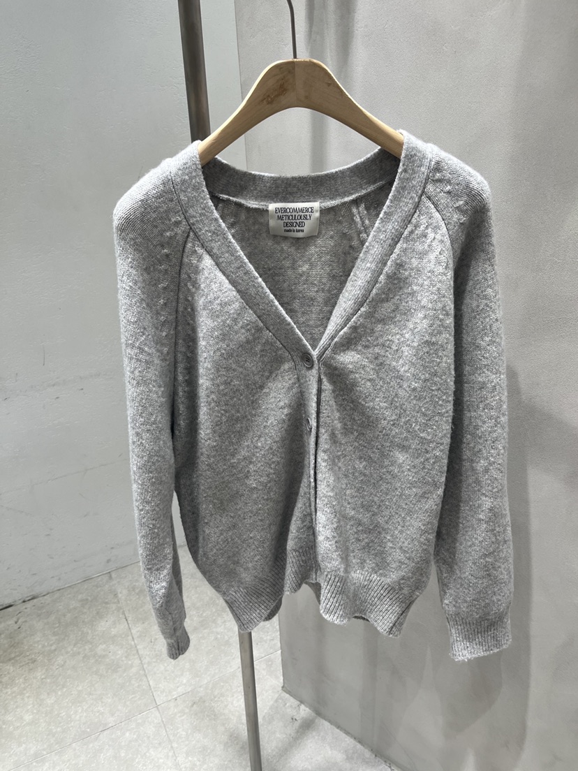 EVERCOMMERCE METICULOUSLY DESIGNED韓國代購㊣女裝新品職業針織衫EVERCOMMERCE針織衫圖色2