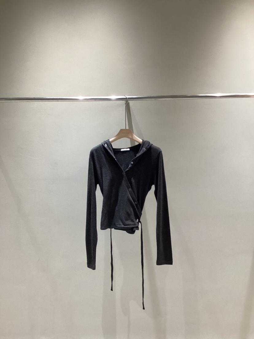 NEAR LEAP-P東大門㊣實拍女裝新款熱賣休閑時尚25秋冬長袖T恤NEAR LEAP長袖T恤圖色1