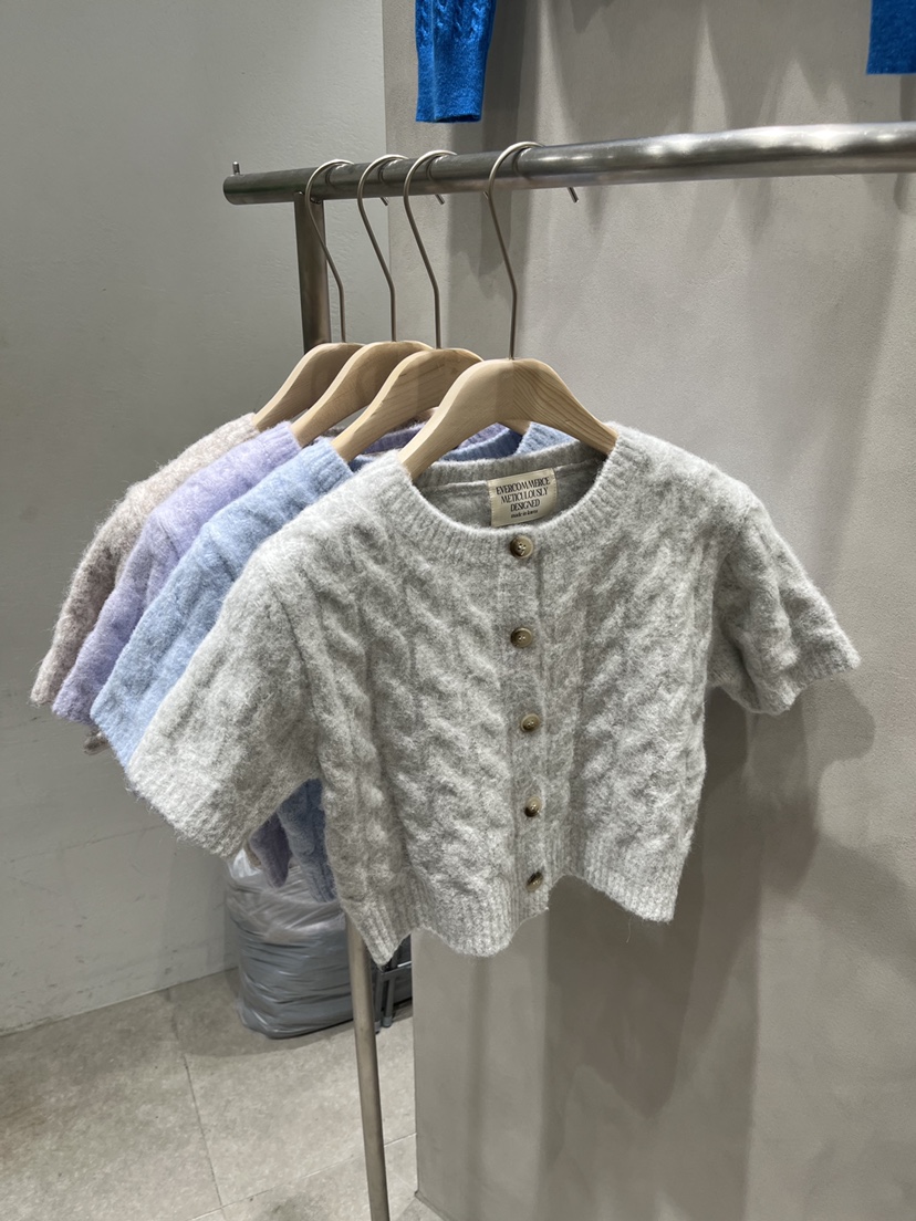 EVERCOMMERCE METICULOUSLY DESIGNED東大門㊣代購女裝新品推薦針織衫羊毛混紡EVERCOMMERCE針織衫