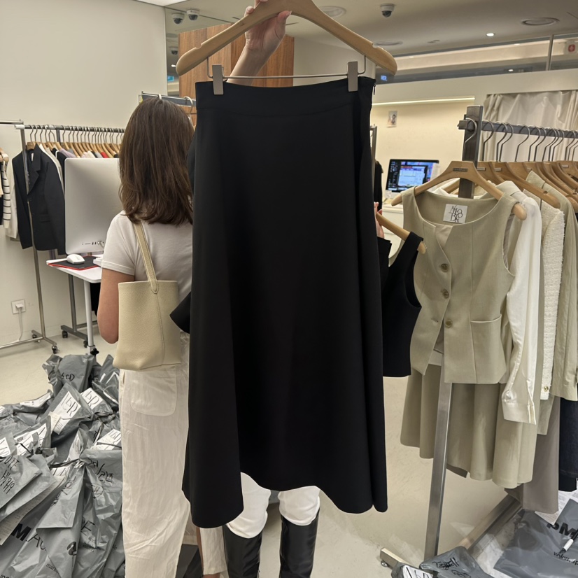 MER韓國直郵㊣女士新品25秋冬人氣真品職業推薦休閑時尚長裙MER/ANGELO BIANCO長裙圖色2黑色
