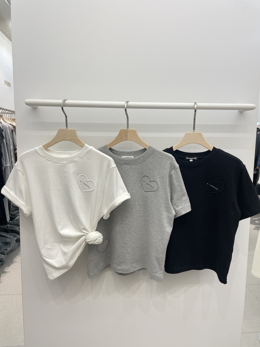 NYLON東大門㊣直郵女裝新款時尚推薦真品人氣休閑熱賣25秋冬T恤NYLONT恤