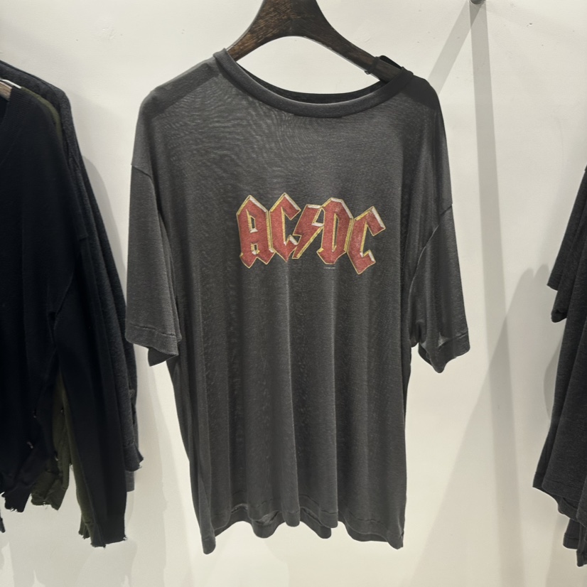 JANE BIRKIN東大門㊣實拍女裝新款25秋冬休閑人氣推薦真品T恤JANE BIRKIN設計師品牌T恤圖色1墨色