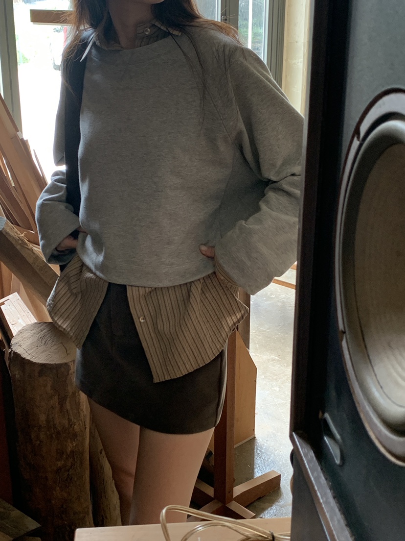 LOGARDEN韓國直郵㊣女裝新款休閑熱賣時尚人氣衛衣不含內搭LO GARDEN衛衣