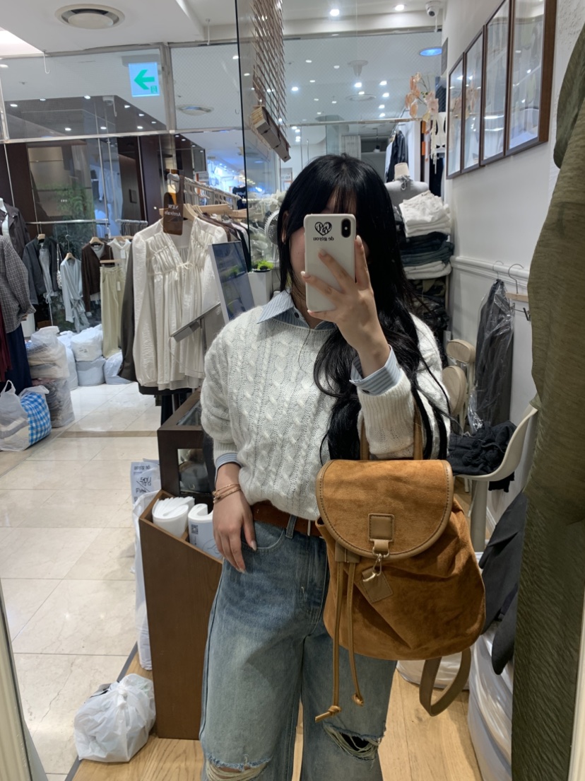 DE GO YOU東大門㊣直郵女裝新品25秋冬職業真品襯衫蕾絲衫DE GO YOU襯衫/蕾絲衫