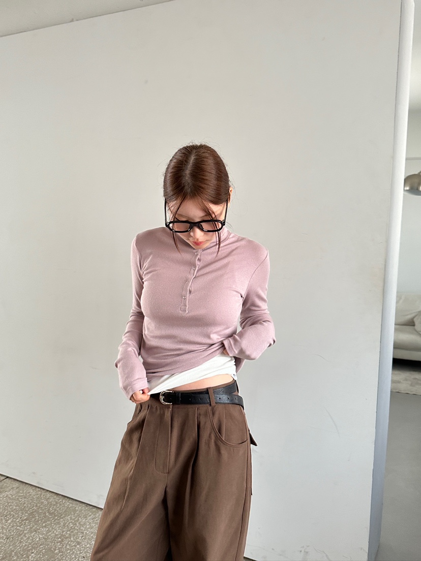 UNBOUND東大門㊣代購女裝新款真品人氣推薦職業長袖T恤高領UNBOUND長袖T恤圖色1