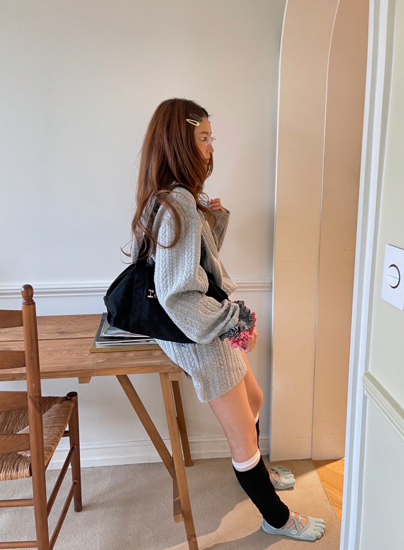 BOUTIQUE-L韓國直郵㊣女裝新品休閑25秋冬時尚真品熱賣衛衣BOUTIQUE-L衛衣