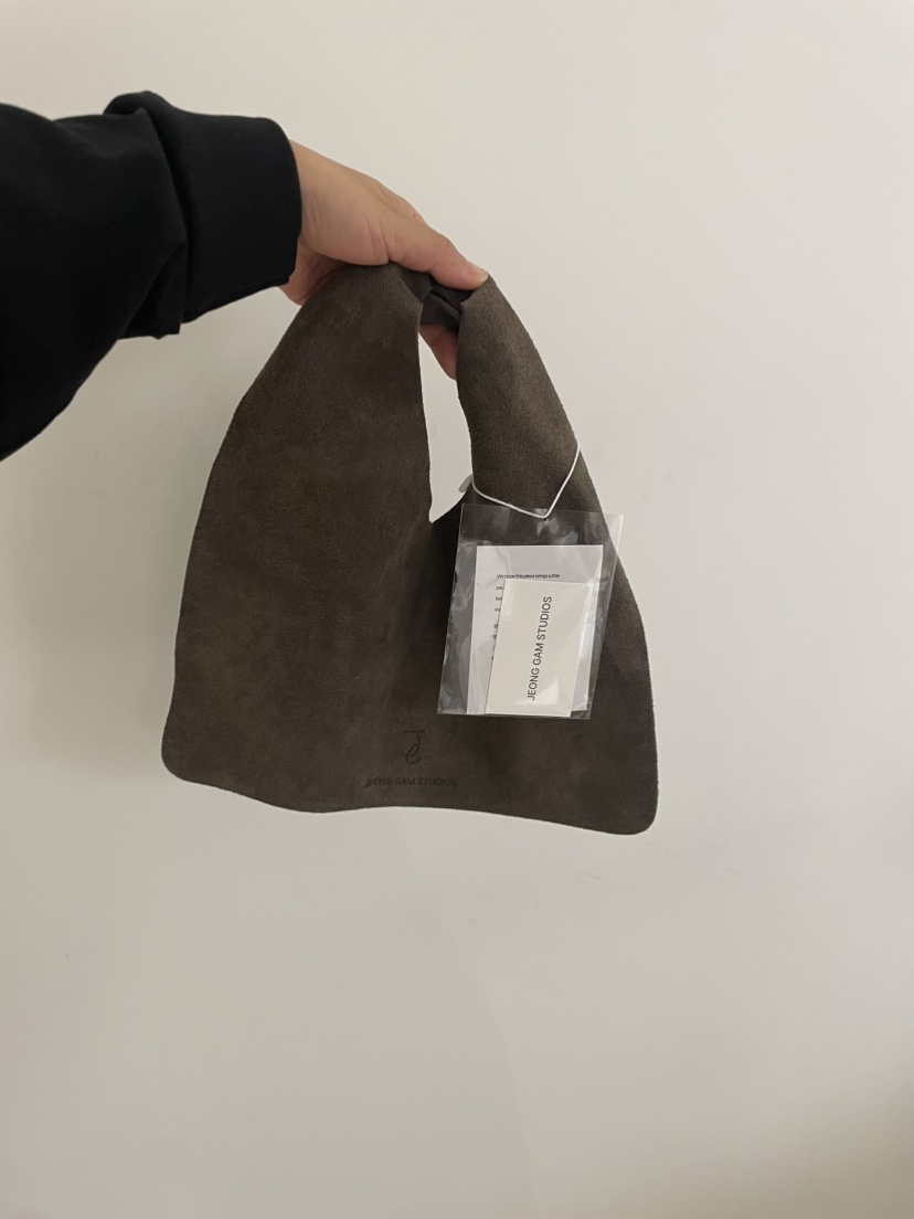 JEONG GAM STUDIOS韓國代購㊣女裝新品真品人氣手提包絨面革JEONG GAM手提包圖色3
