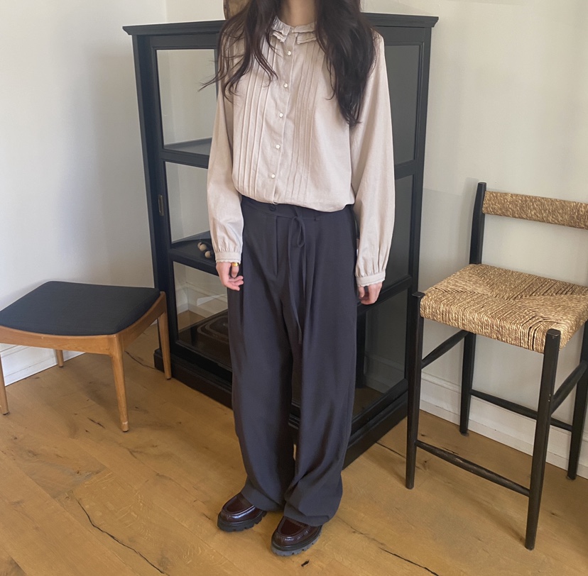 ERUME東大門㊣實拍女士新品25秋冬時尚真品休閑人氣襯衫蕾絲衫ERUME襯衫/蕾絲衫