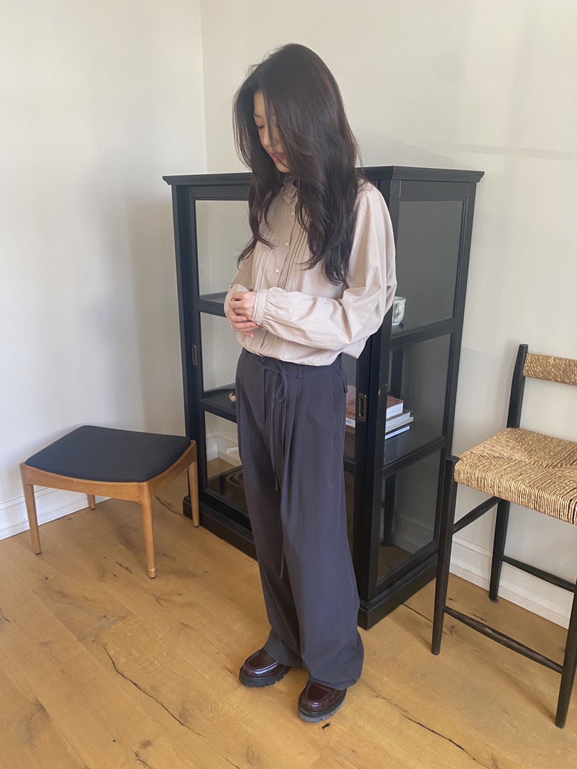 ERUME東大門㊣實拍女士新品25秋冬時尚真品休閑人氣襯衫蕾絲衫ERUME襯衫/蕾絲衫