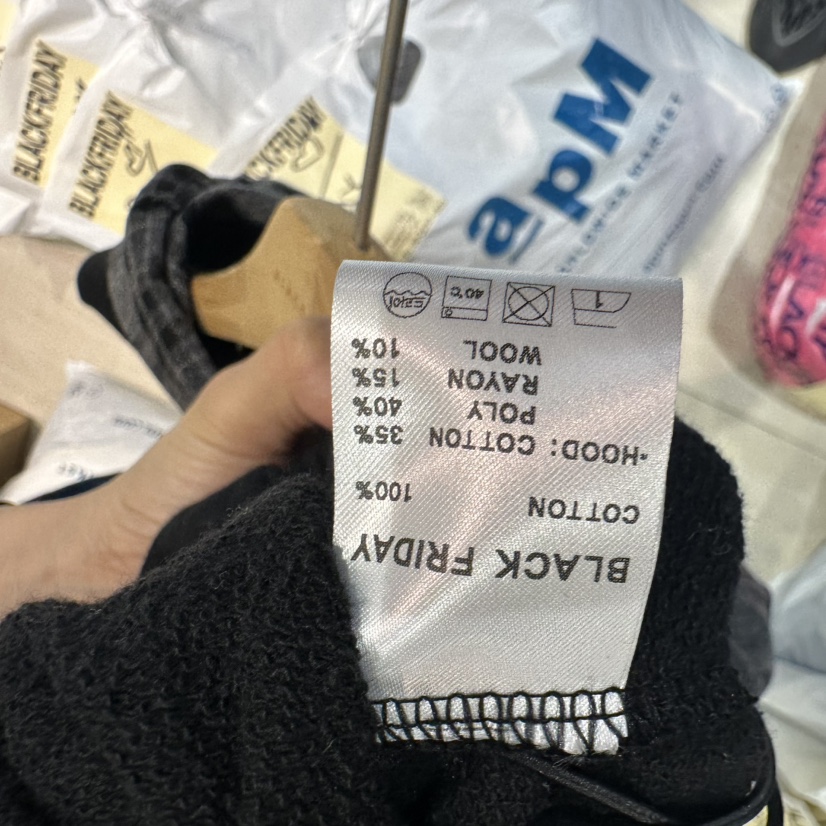 BLACKFRIDAY東大門㊣代購女裝新款休閑25秋冬人氣熱賣推薦衛衣BLACK FRIDAY衛衣