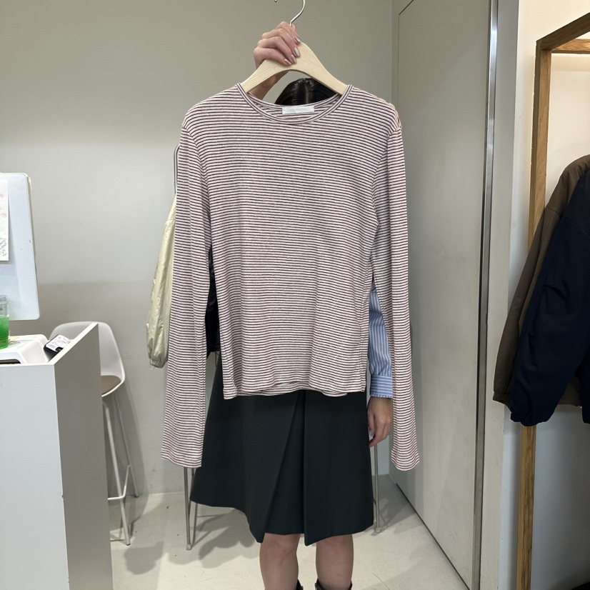 OUTRENE東大門㊣實拍女裝新品真品休閑25秋冬推薦職業長袖T恤OUTRENE長袖T恤圖色2