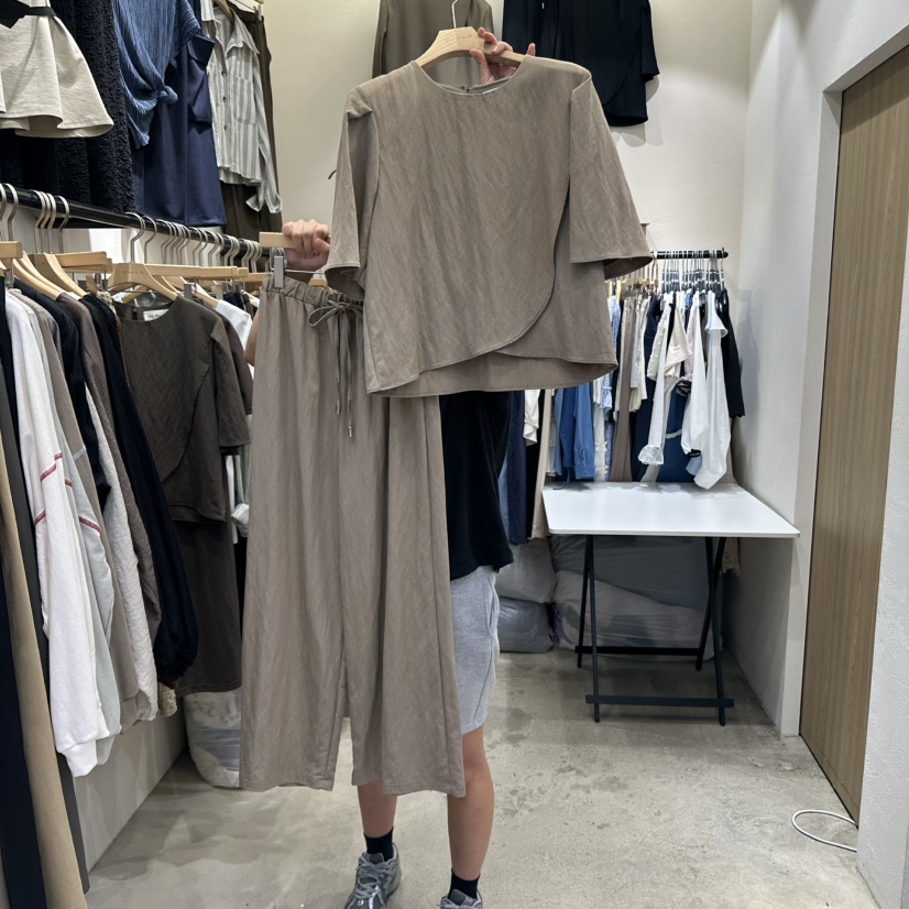 HOLYBANANA東大門㊣直郵女裝新品真品休閑熱賣人氣時尚套裝groovy.H/HOLYBANANA套裝圖色2