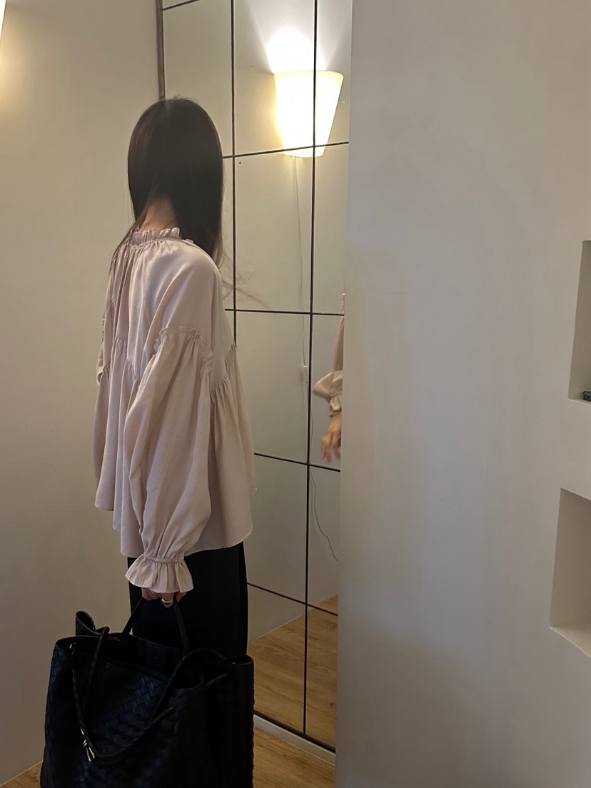 ME MO東大門㊣代購女裝新款人氣25秋冬推薦時尚襯衫蕾絲衫ME MO襯衫/蕾絲衫