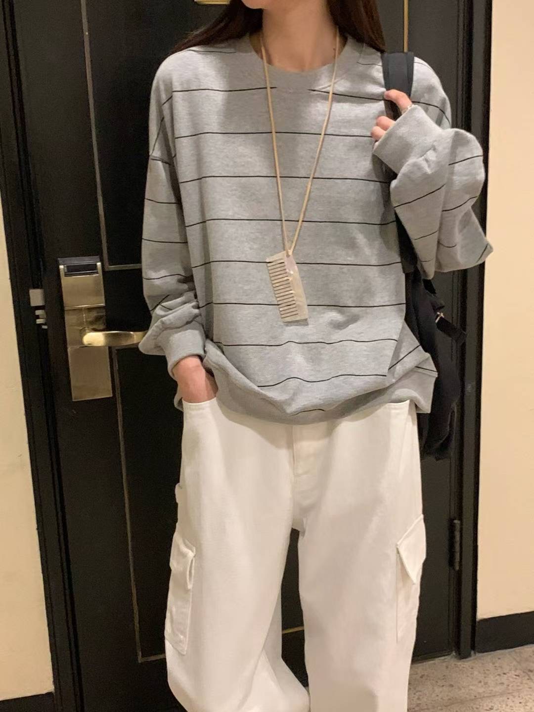 EP1. MATILDA韓國代購㊣女裝新款熱賣人氣時尚推薦長袖T恤EP1. MATILDA長袖T恤