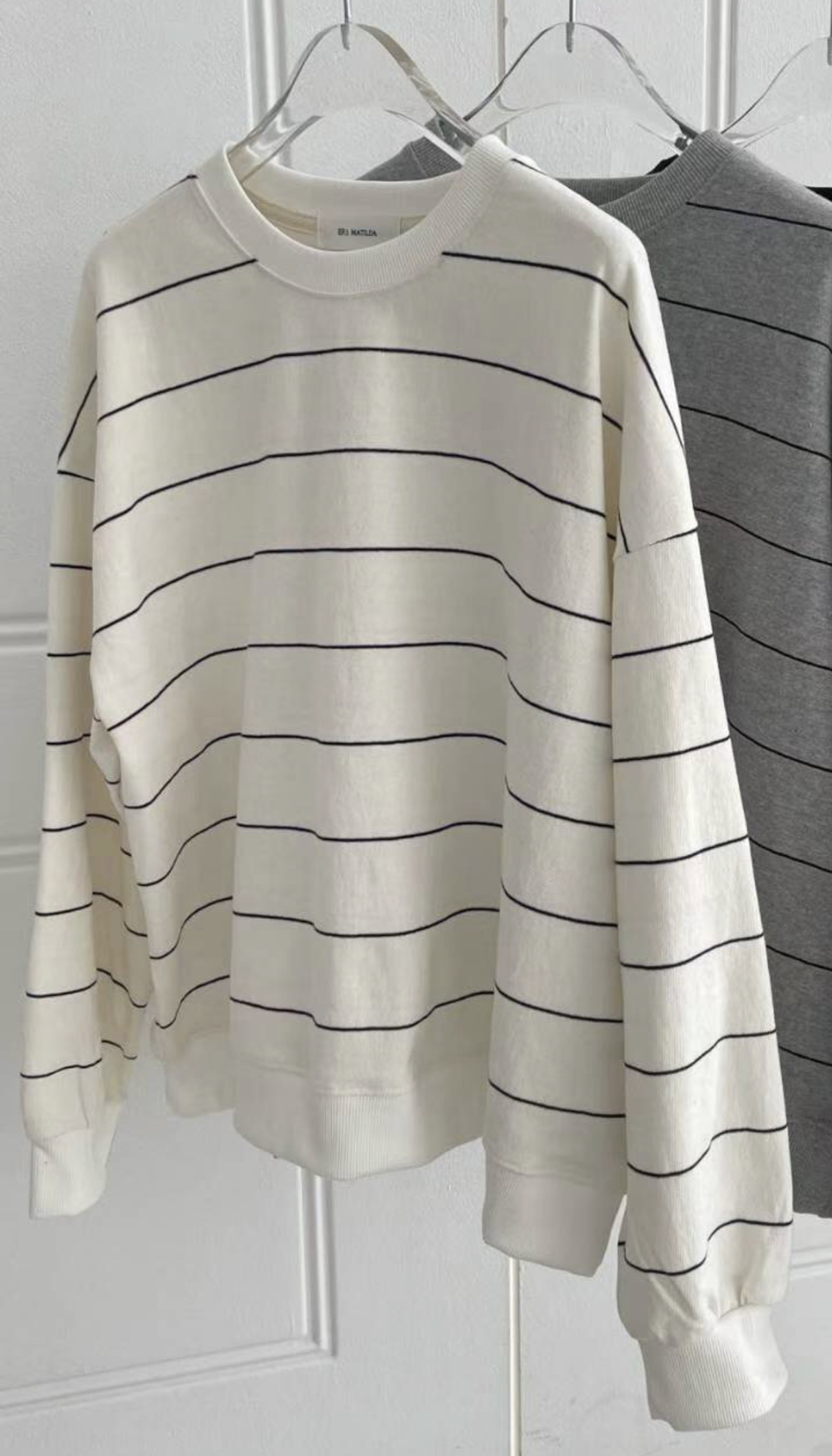 EP1. MATILDA韓國代購㊣女裝新款熱賣人氣時尚推薦長袖T恤EP1. MATILDA長袖T恤