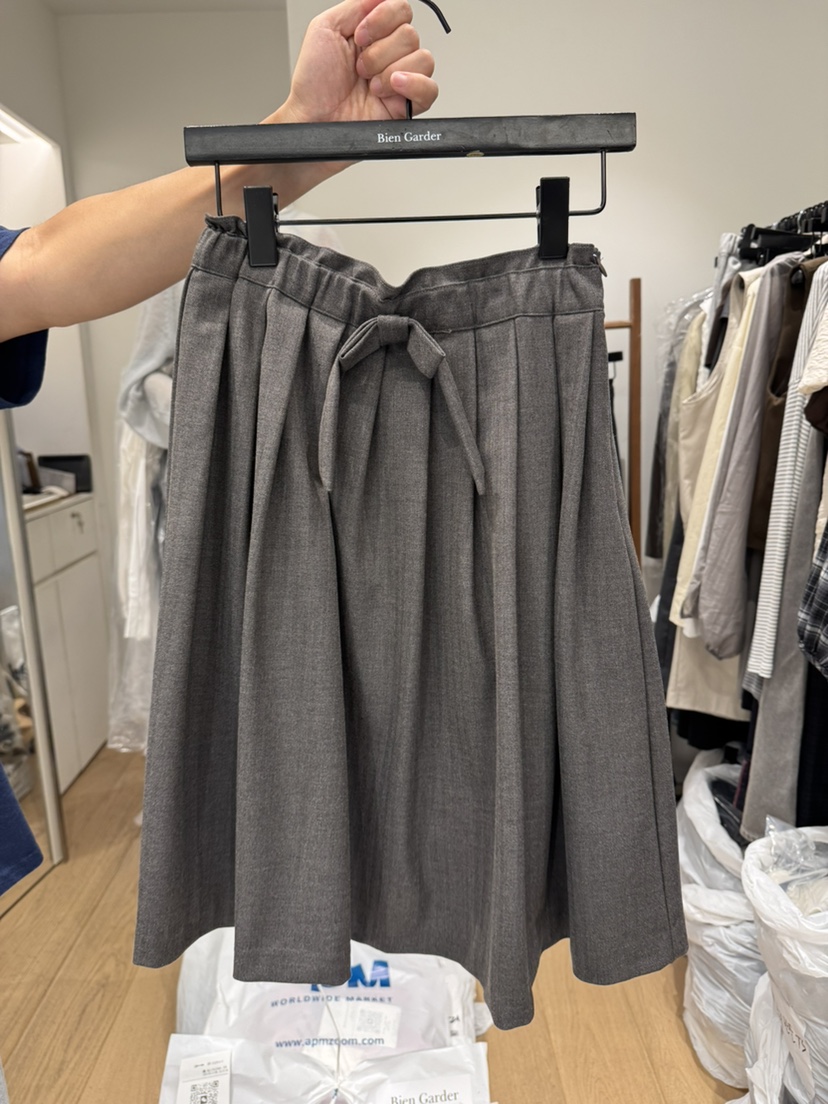 BIEN GARDER東大門㊣代購女士新品25秋冬半身裙中短裙人字形BIEN GARDER半身裙/中短裙圖色2