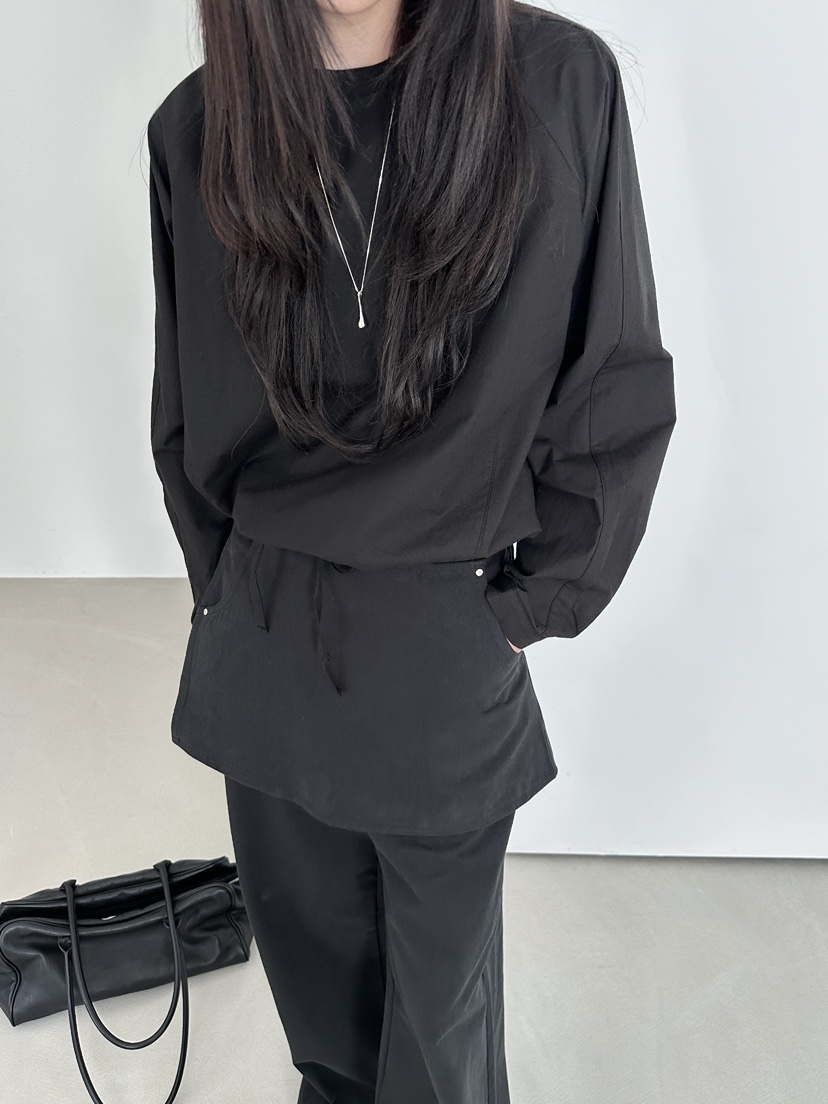 MONDAYMORING韓國代購㊣女裝新款職業真品人氣熱賣襯衫蕾絲衫MONDAYMORING襯衫/蕾絲衫