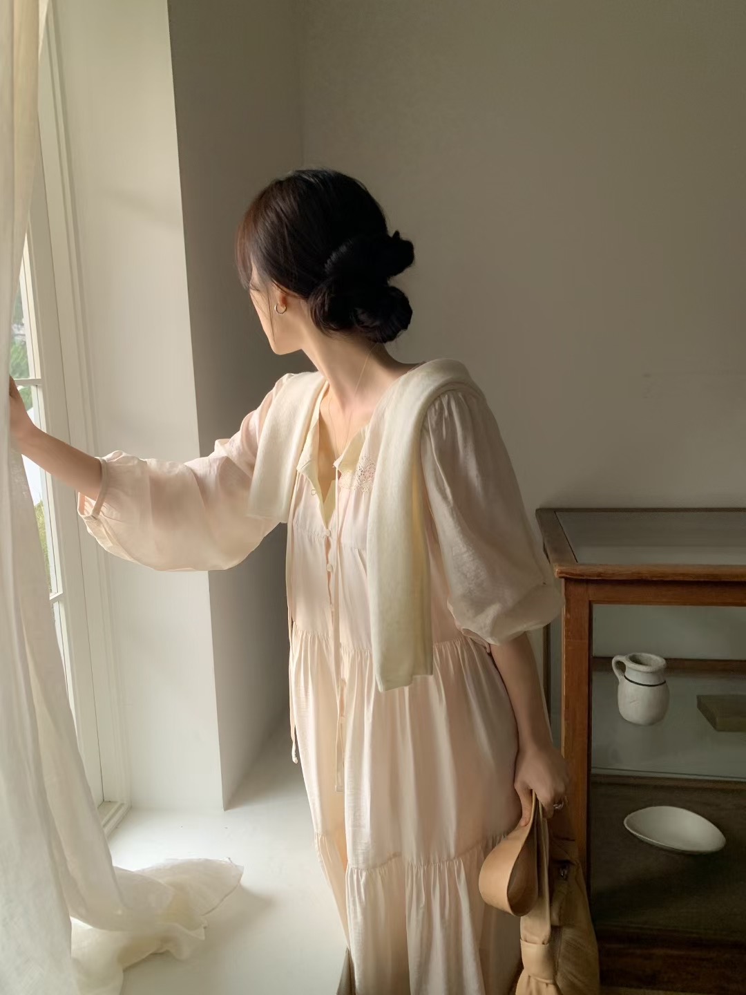 OUIR東大門㊣實拍女士新品時尚職業推薦25秋冬連衣裙不含披肩OUIR連衣裙