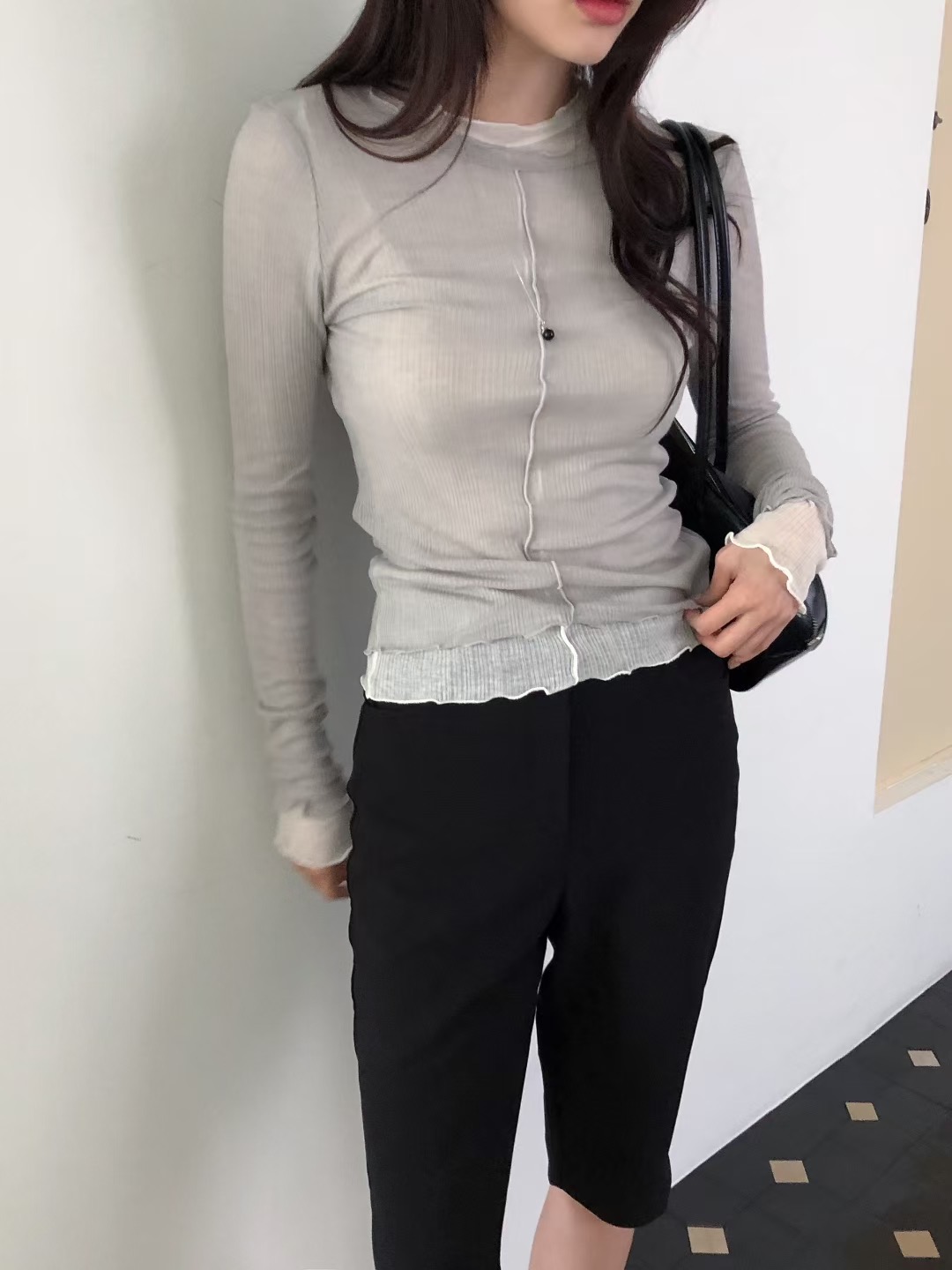 OUIR韓國代購㊣女士新款時尚人氣真品休閑推薦25秋冬長袖T恤OUIR長袖T恤