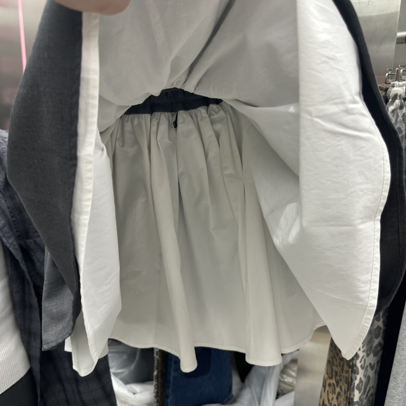 JUDYQUE韓國代購㊣女裝新款推薦熱賣職業休閑時尚短裙荷葉邊JUDYQUE短裙